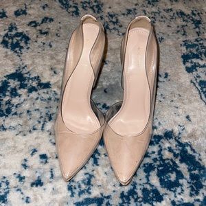 Pretty little thing - clear heels